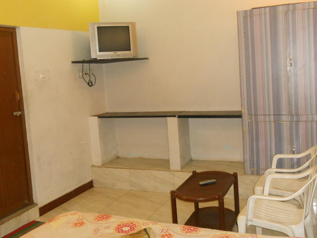 Royal Resorts Yercaud Phòng bức ảnh