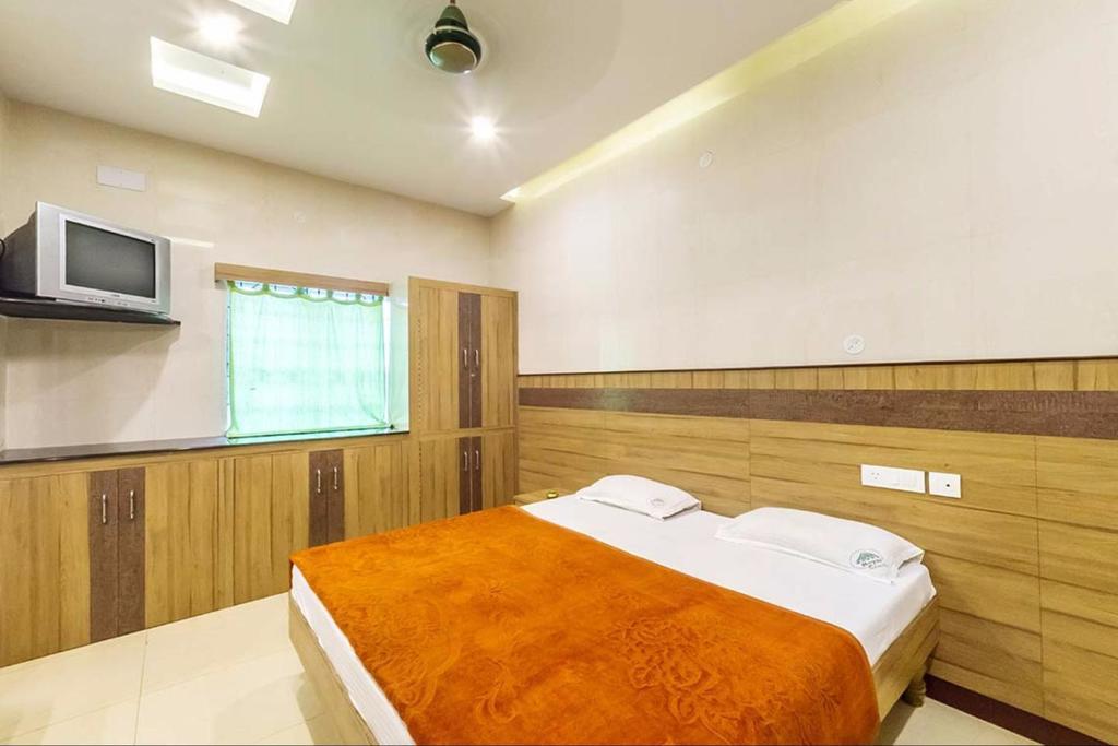 Royal Resorts Yercaud Phòng bức ảnh